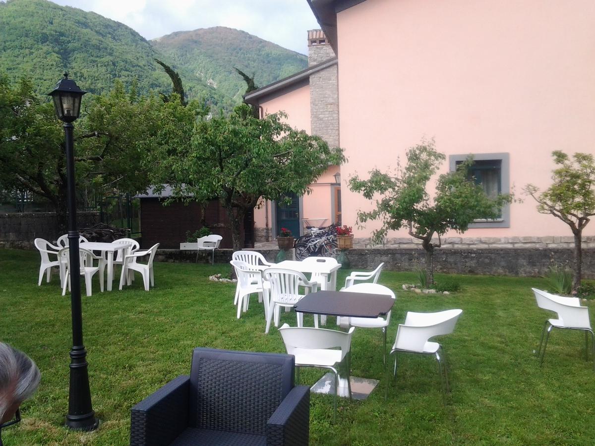 Casale Maginulfo Hotel Roccamandolfi Buitenkant foto